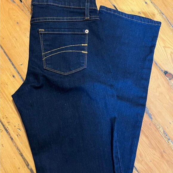 Womens YOGA jeans - Picture 2 of 2